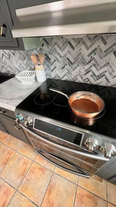 Small Rental For Couple Getaway Dalton Extérieur photo