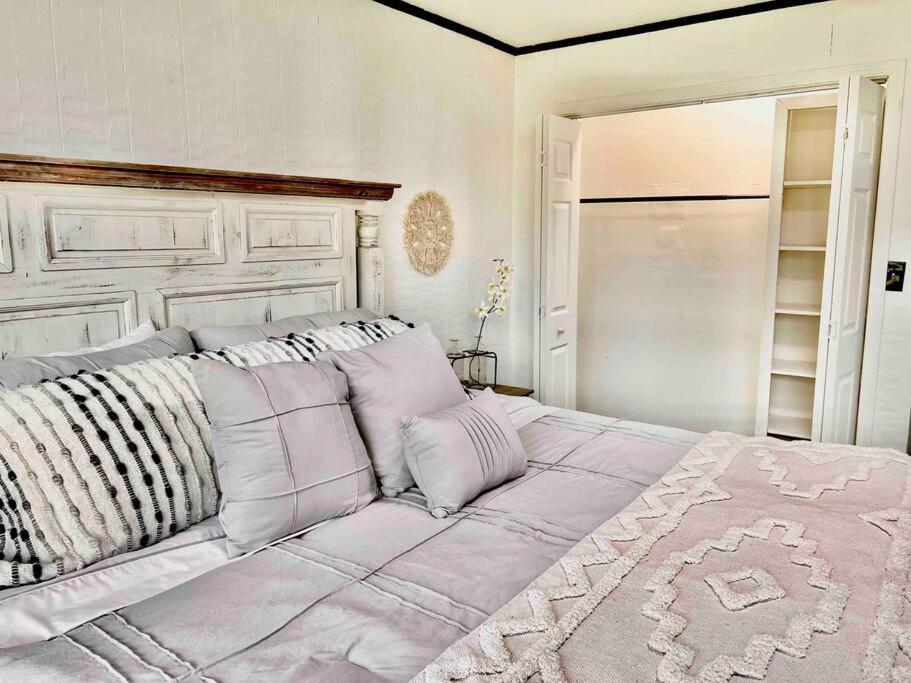 Small Rental For Couple Getaway Dalton Extérieur photo