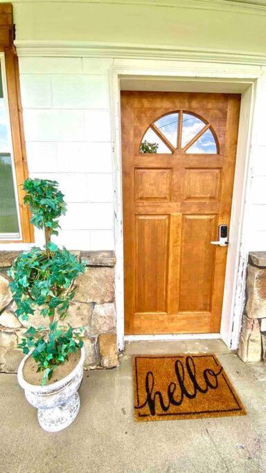 Small Rental For Couple Getaway Dalton Extérieur photo